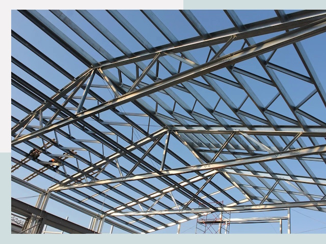 Строительство фермы в Октябрьском