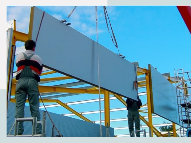 Монтаж сэндвич-панелей в Октябрьском от 621 руб.